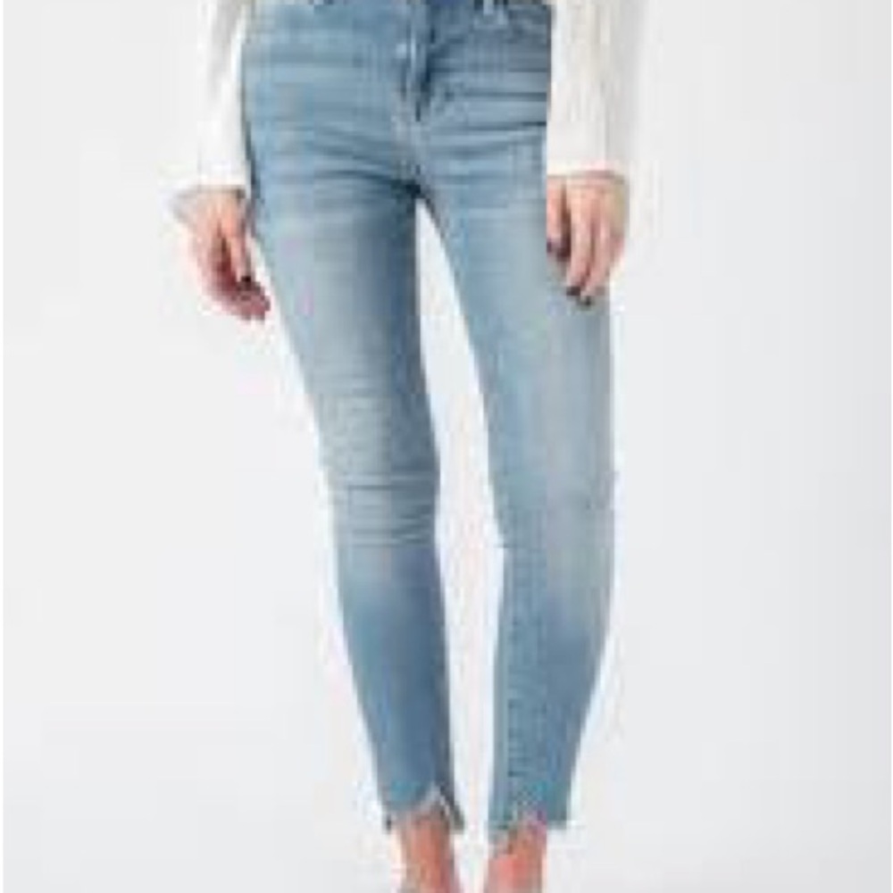 Frame Denim Light Blue Ankle Jeans
